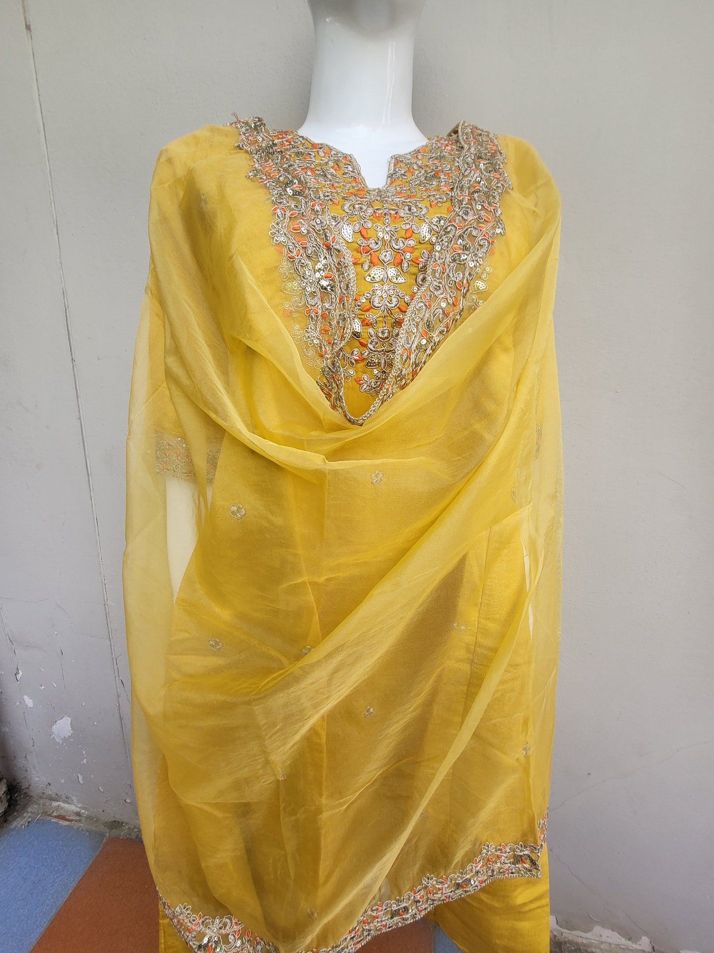 Festive party wear feeding 3pc sets