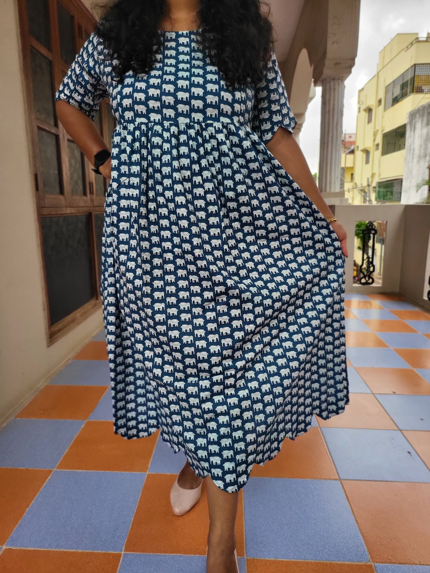 Cutwork blue elephant feeding kurtis