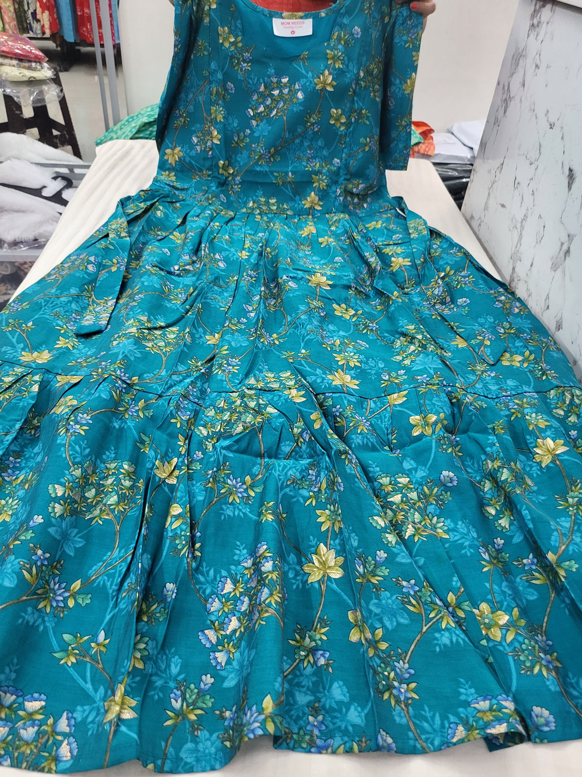Chanderi silk feeding blu23