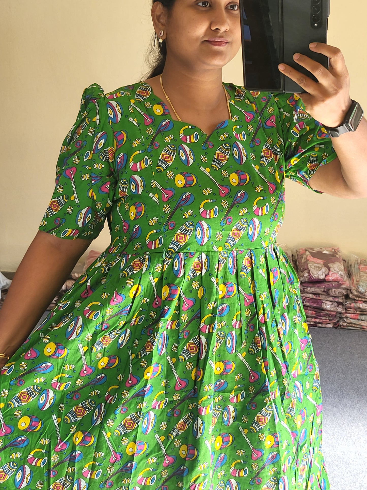 Kalamkaari full lining feeding