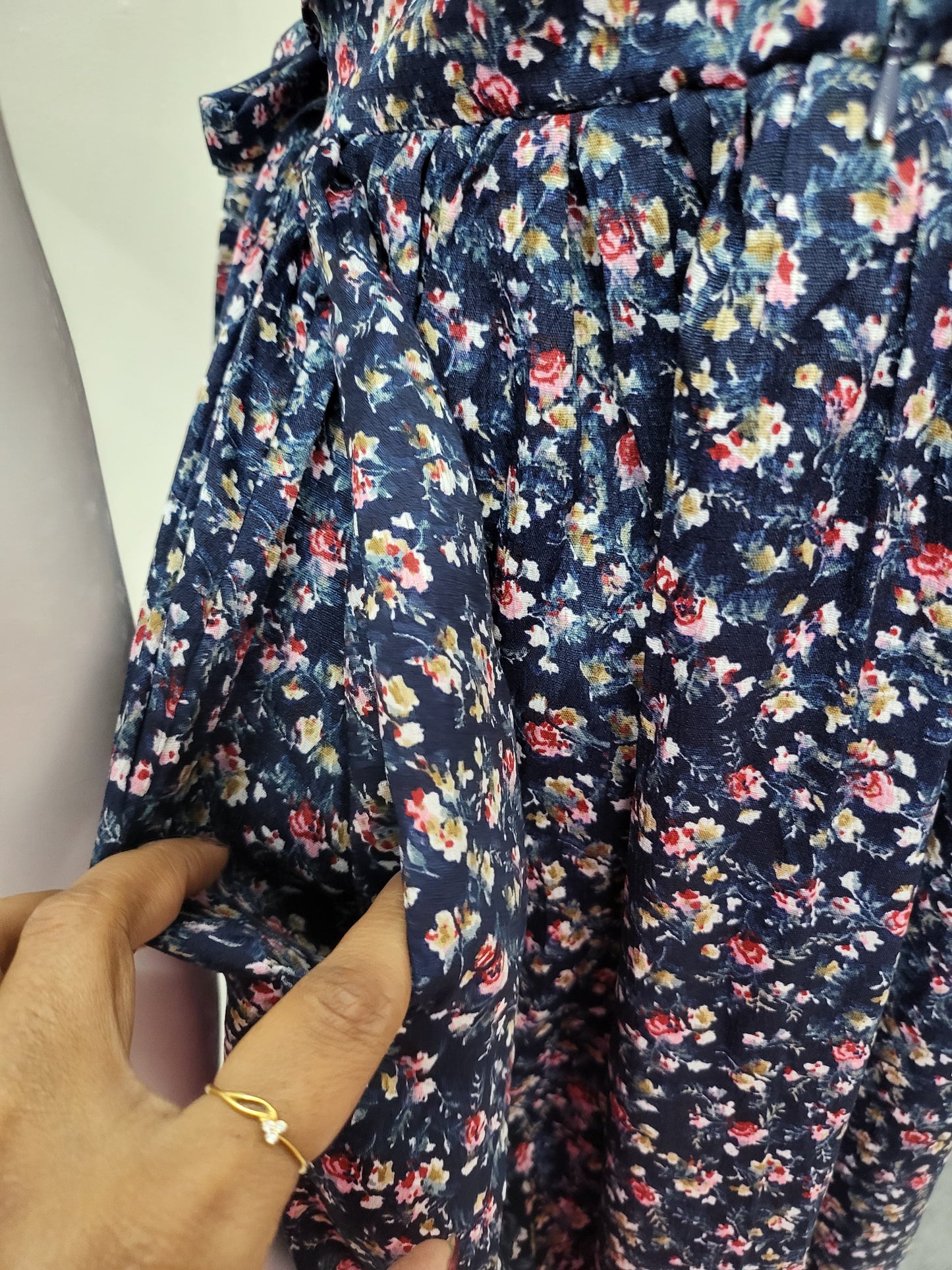 Delta crepe feeding Kurtis