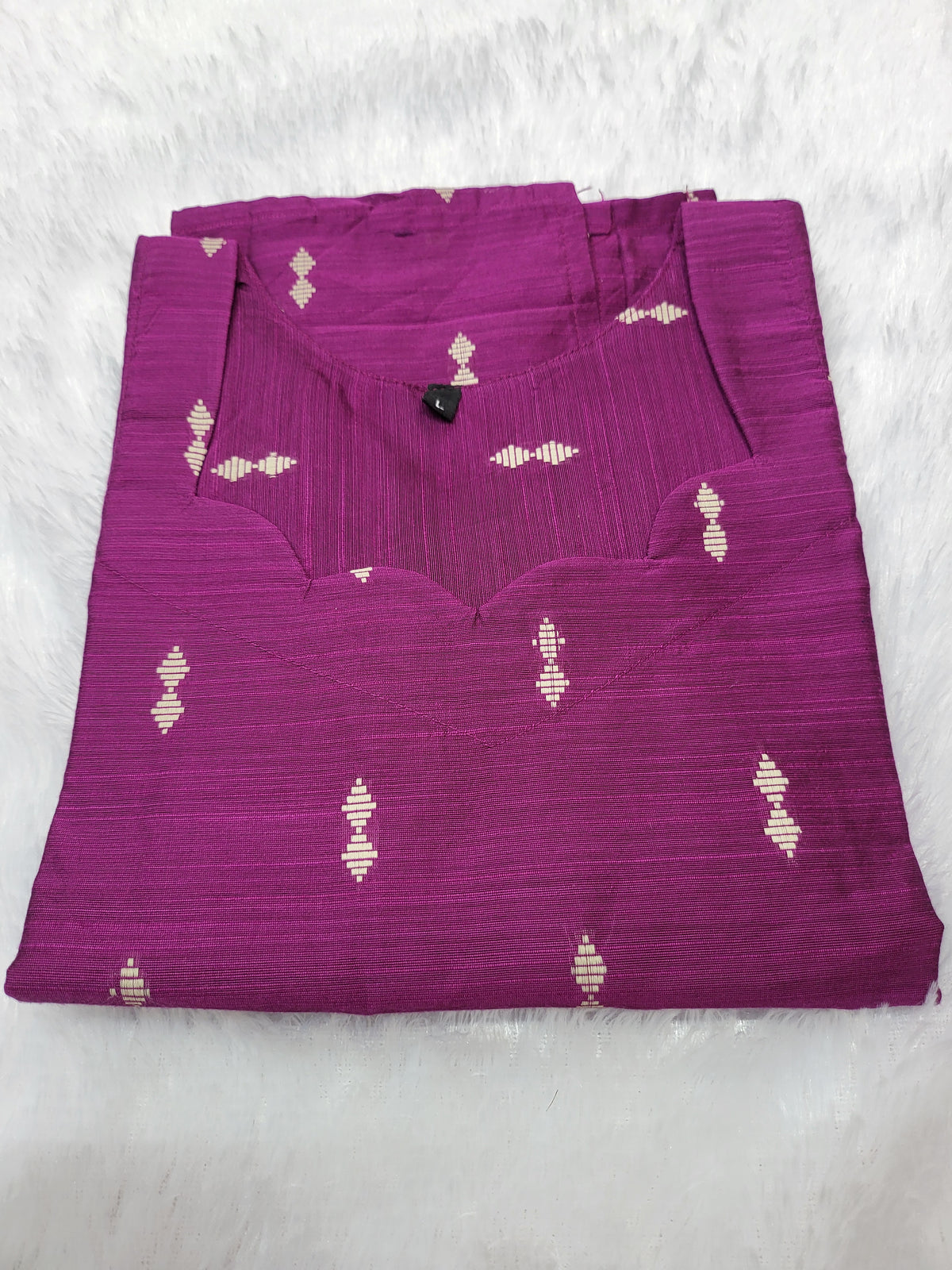 Rawsilk kurtis10 no feeding