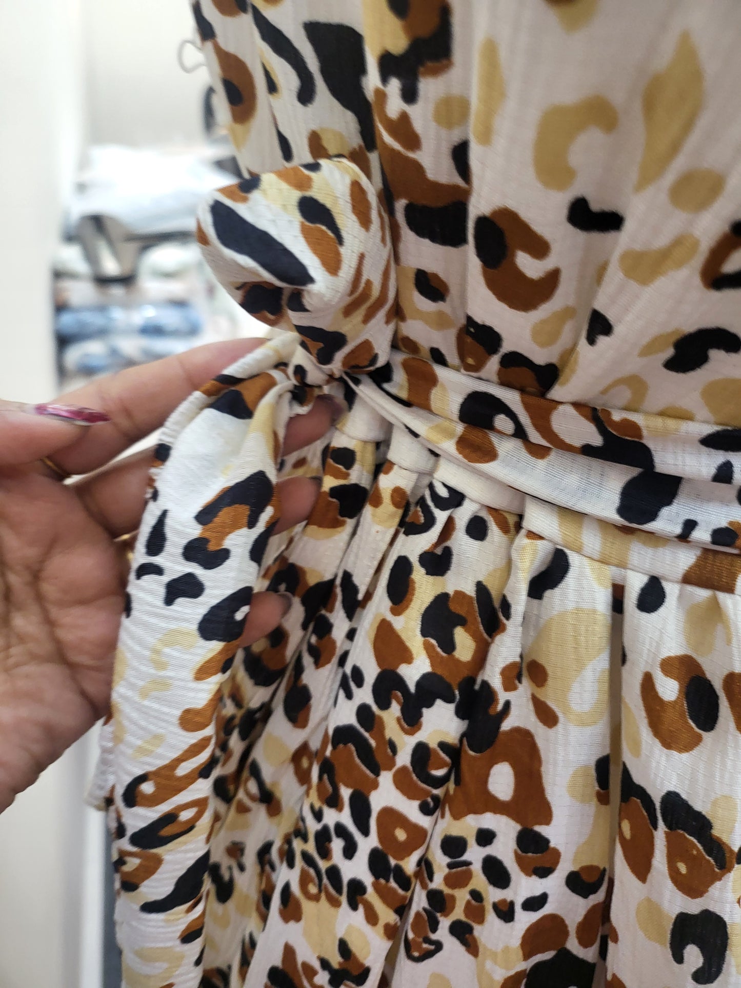 Deltacrepe feeding dresses cheetha