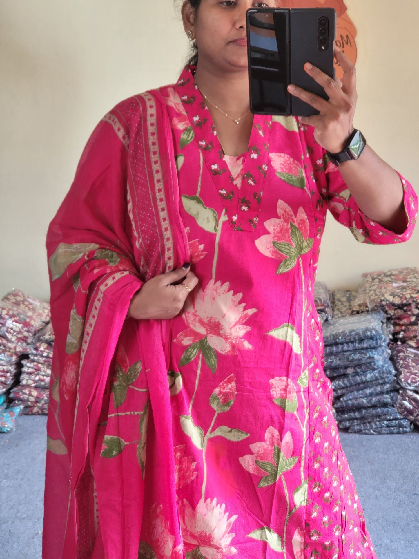 3Pc Sets Feeding in A line Pattern