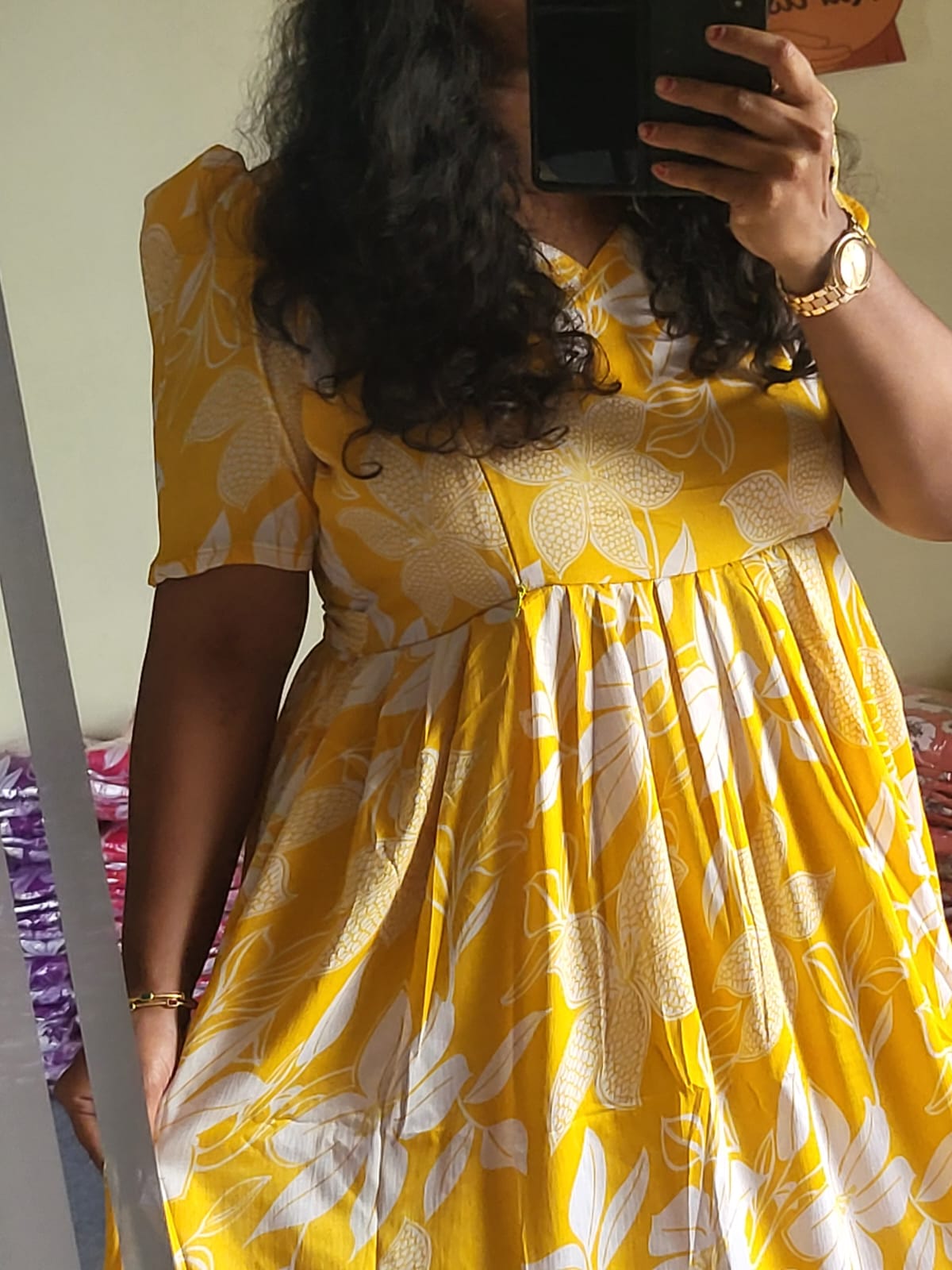 Deltacrepe Yellow floral feeding dress