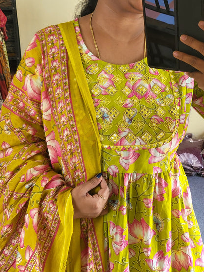 3pc set feeding with embroidery work