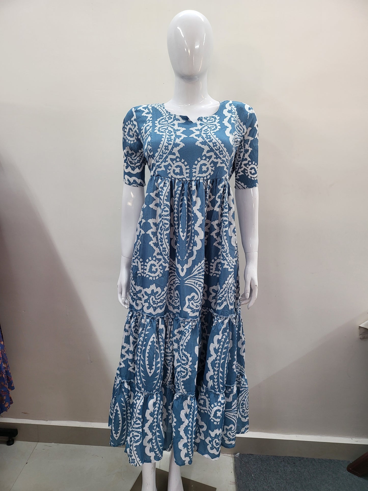 Deltacrepe feeding dresses blu /wht