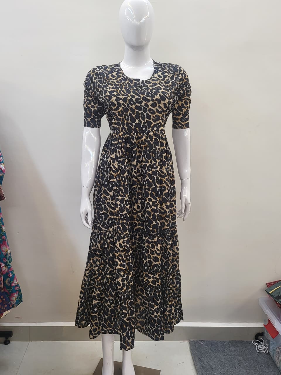 Delta crepe feeding Kurtis