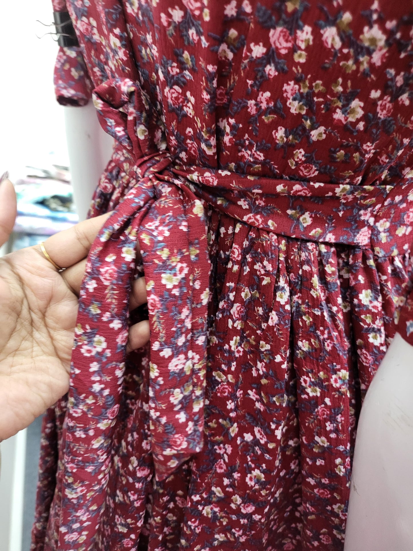 Delta crepe feeding Kurtis