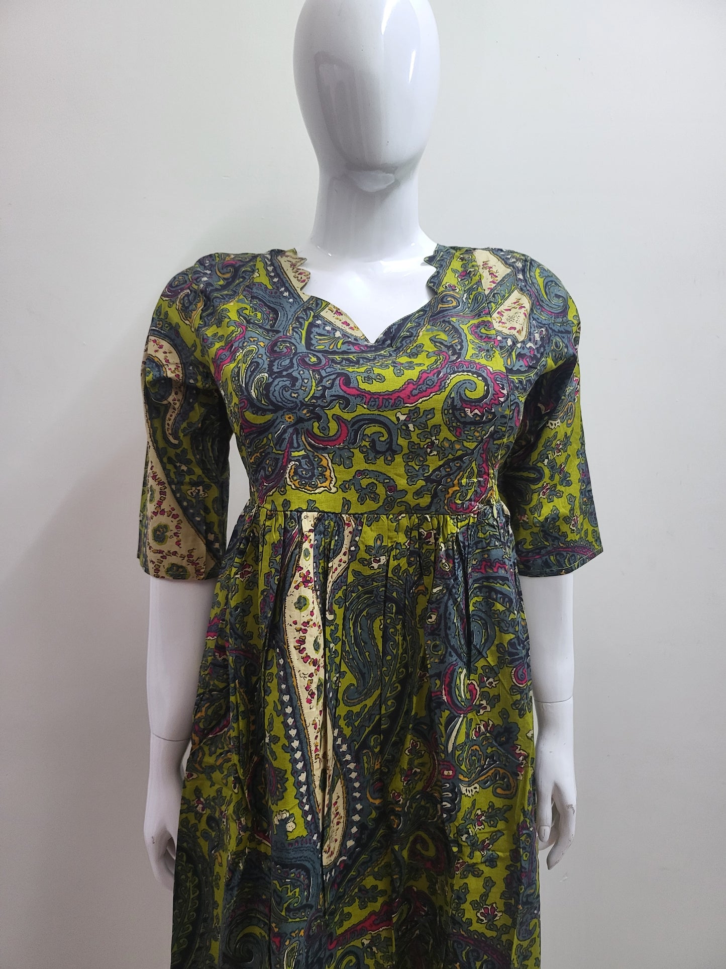 Feeding frock greenmix
