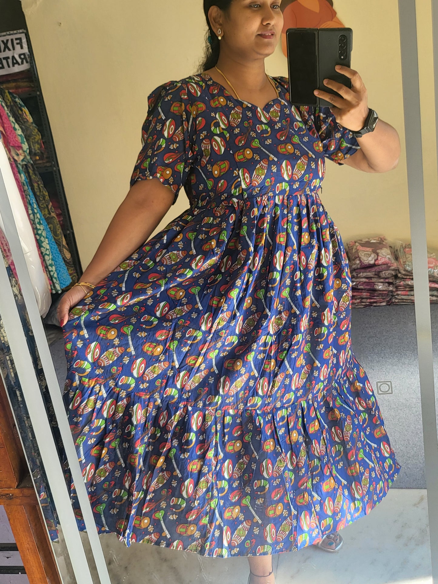 Kalamkaari full lining feeding