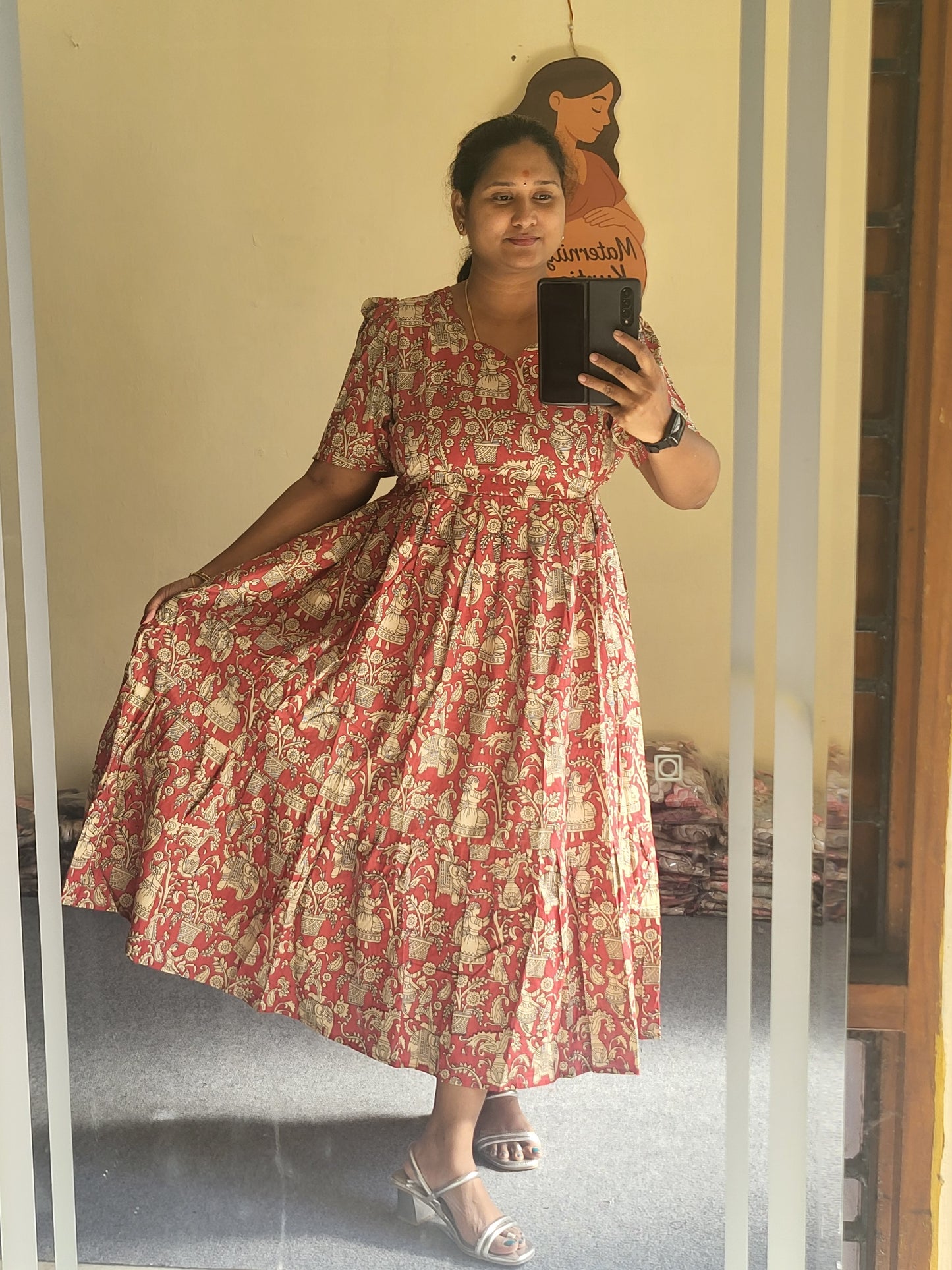 Kalamkaari full lining feeding