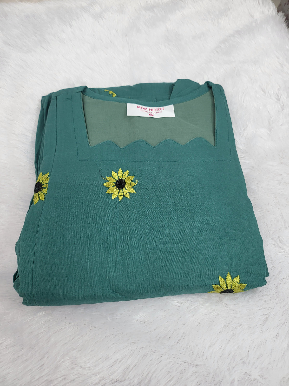 Embroidery frocks seagrn 09