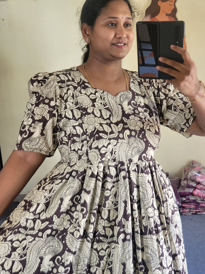 Kalamkaari full lining feeding