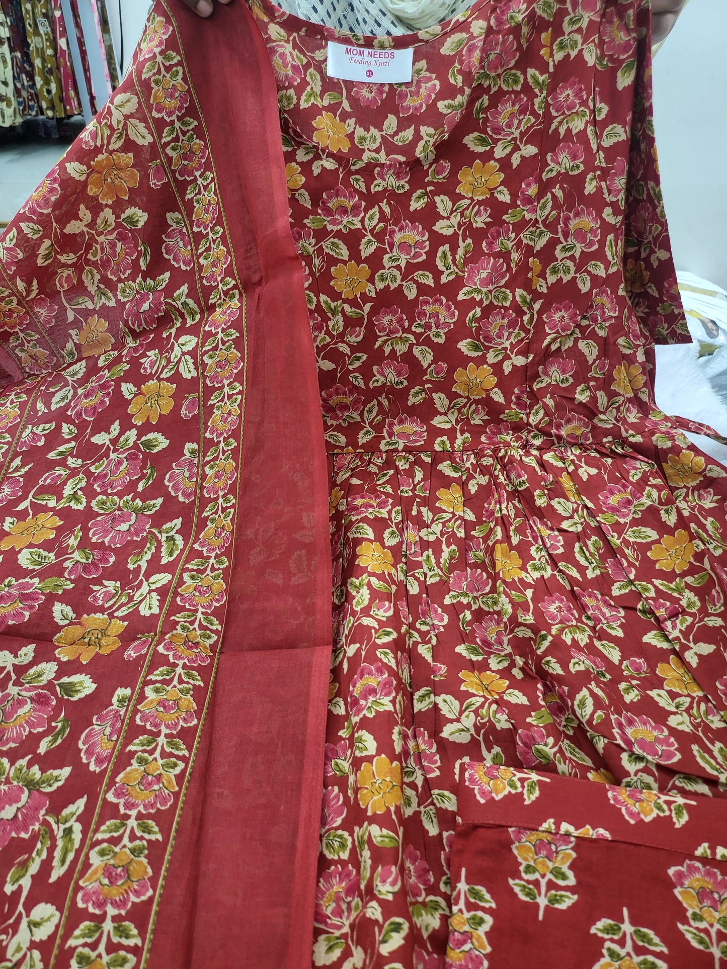 3pc sets in feeding cotton red