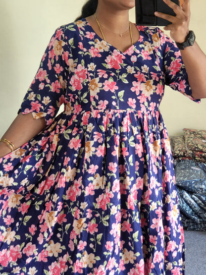 Plus size feeding dresses