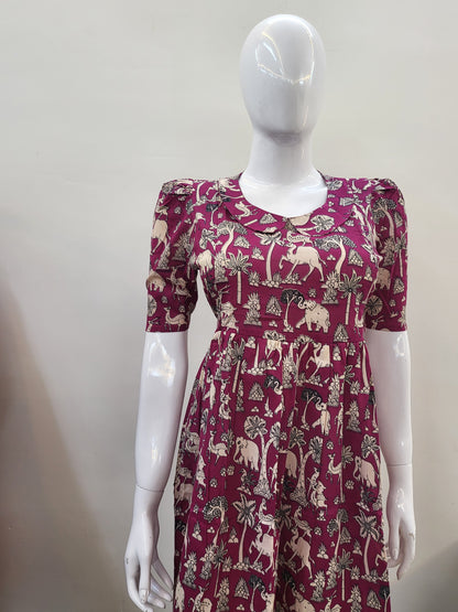 Dailywear feeding pink elephant