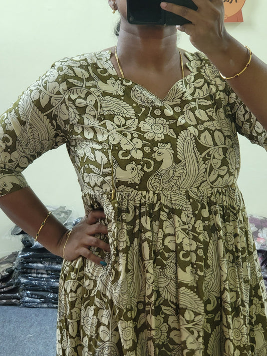 Full lining Kalamkaari print feeding anarkali