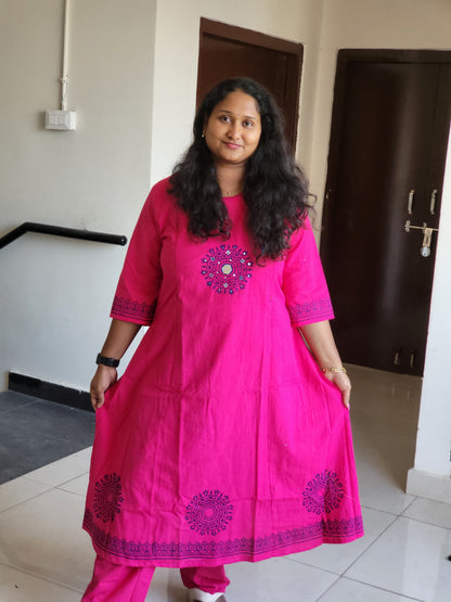 Office wear feeding co-ord pnk