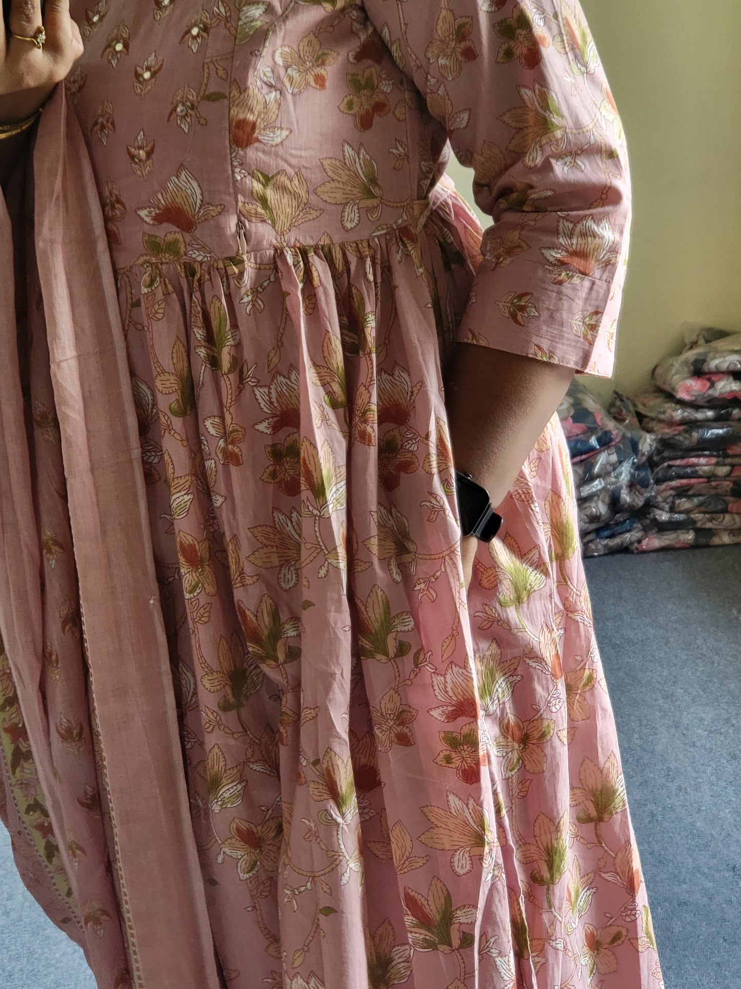 Embroidery work 3pc set feeding