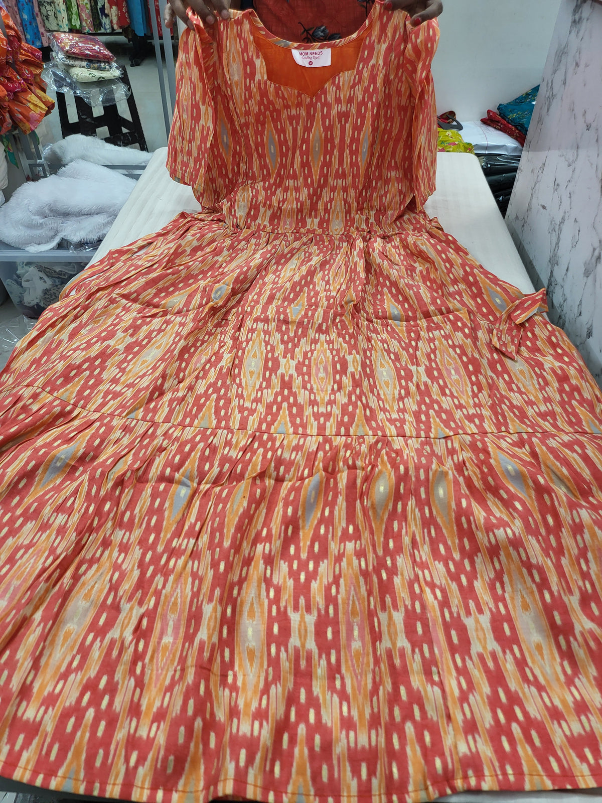 Chanderi silk feeding orng81