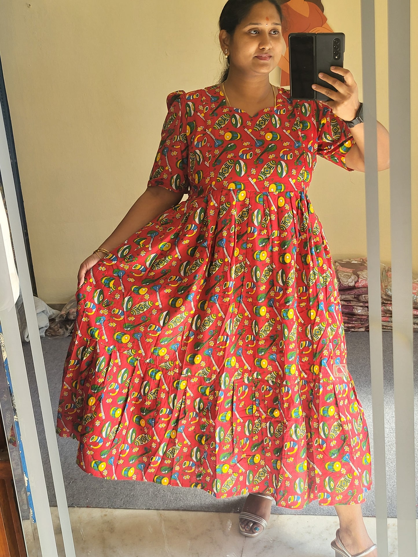 Kalamkaari full lining feeding