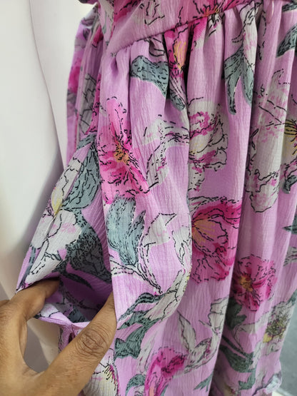 Delta crepe feeding Kurtis