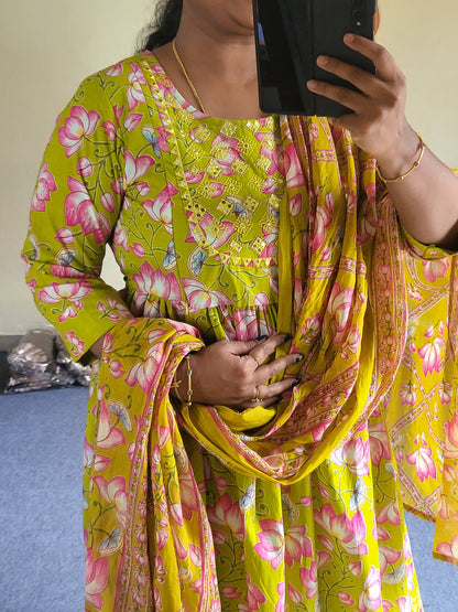 3pc set feeding with embroidery work