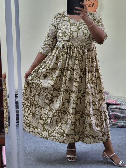 Full lining Kalamkaari print feeding anarkali