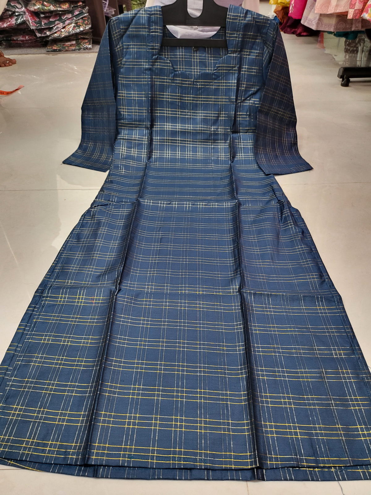 Rawsilk kurtis 18 non feeding