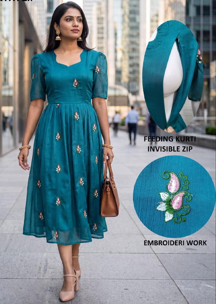 Chinnon silk embroidery feeding blu