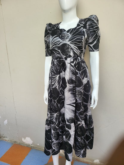 Deltacrepe feeding dresses