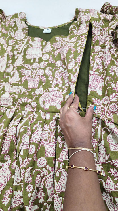 Kalamkaari print feeding kurtis