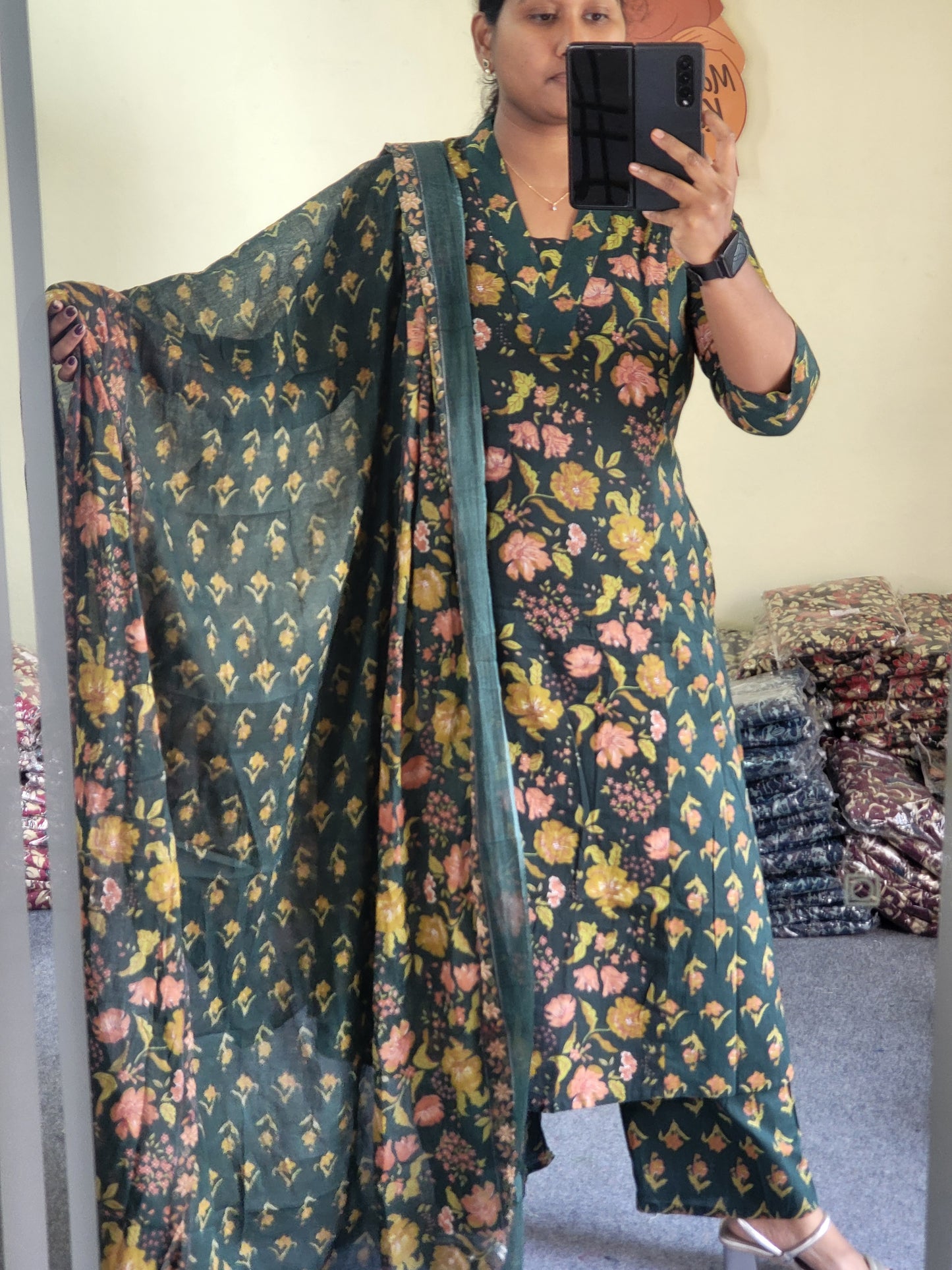 3Pc sets Feeding in A line Pattern