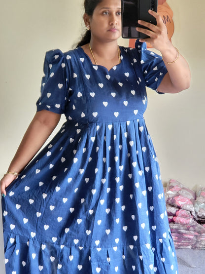 Heart print 1 tire feeding kurtis
