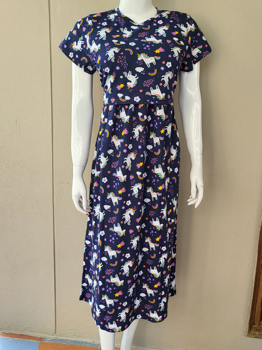 Zipless feeding dress