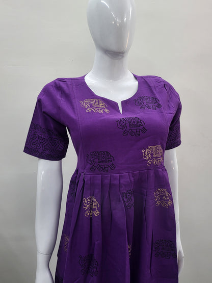 Handblock feeding Kurtis