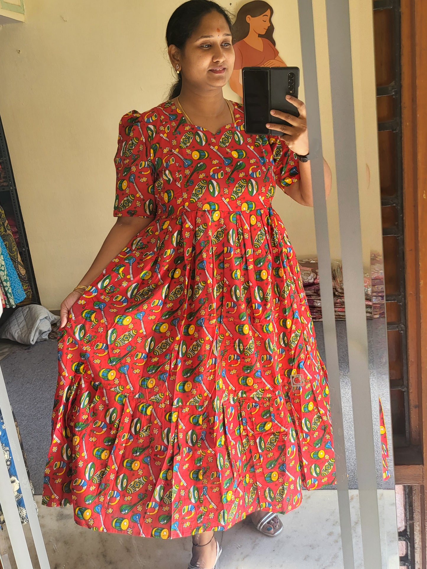 Kalamkaari full lining feeding