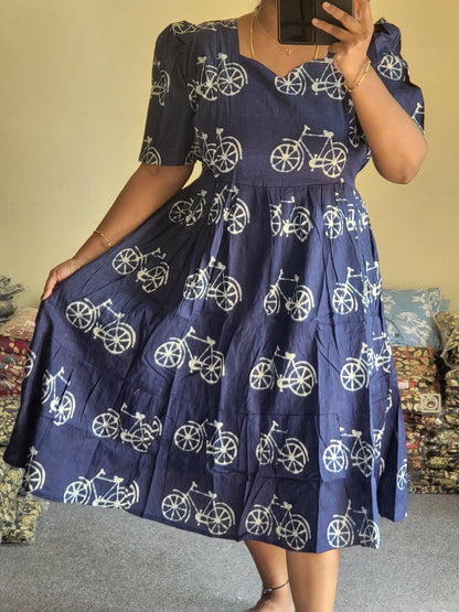Feeding Anarkali cycle print
