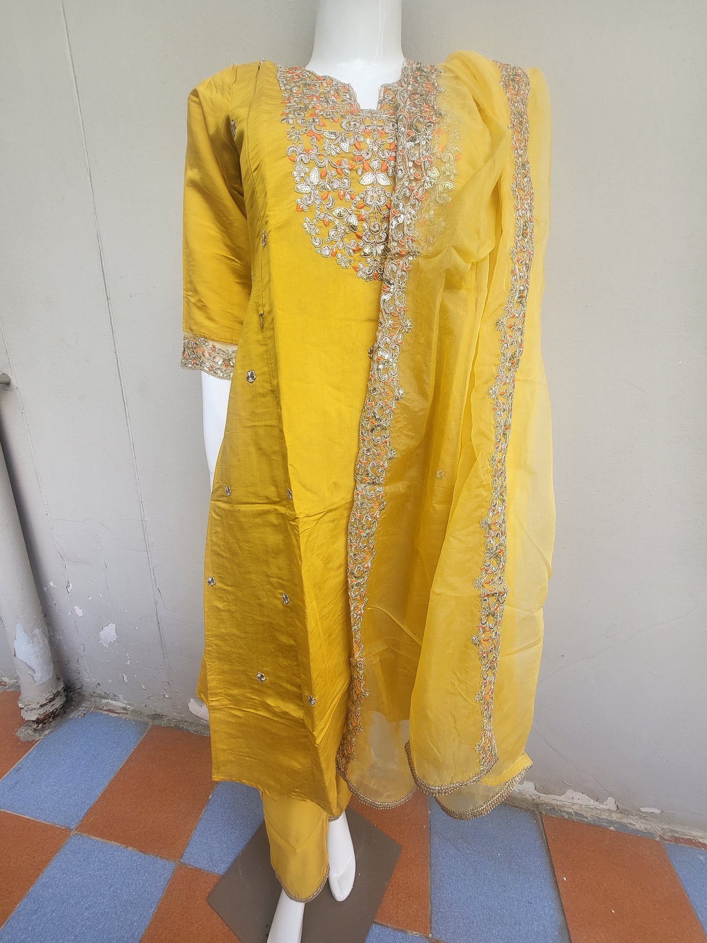 Festive party wear feeding 3pc sets