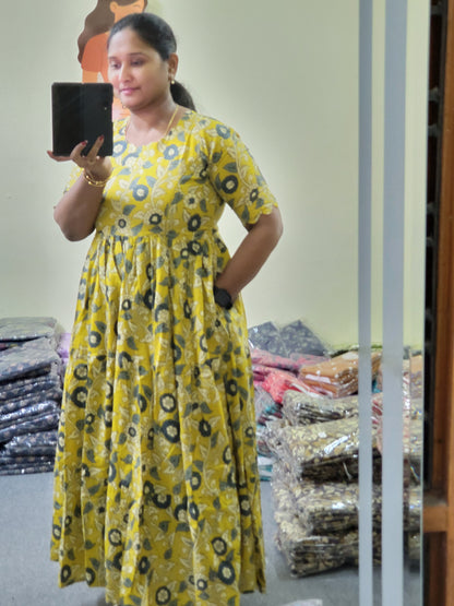 Feeding Kalamkaari Kurtis