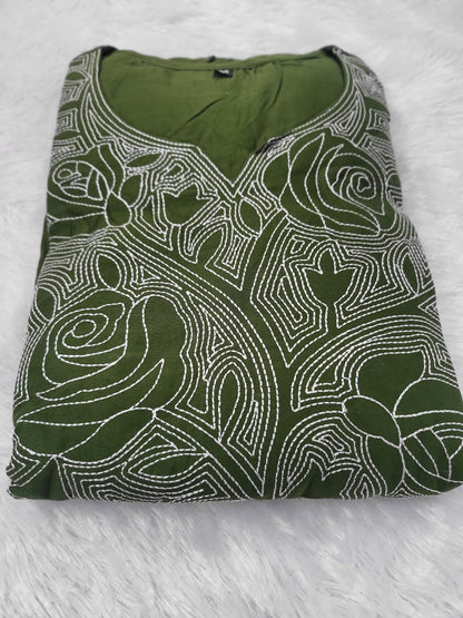 3pc sets in embroidery grn101