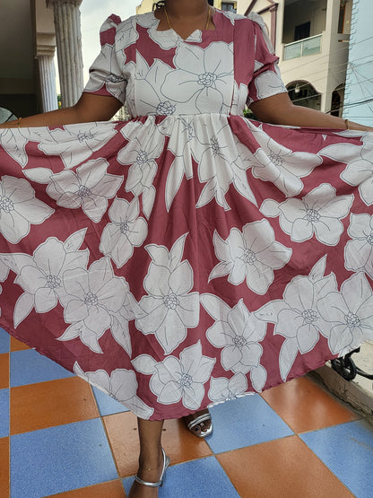 Deltacrepe feeding dresses