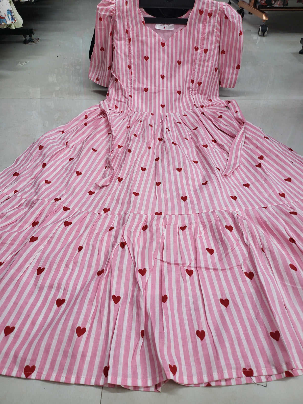 Feeding Frock pinkhrt04