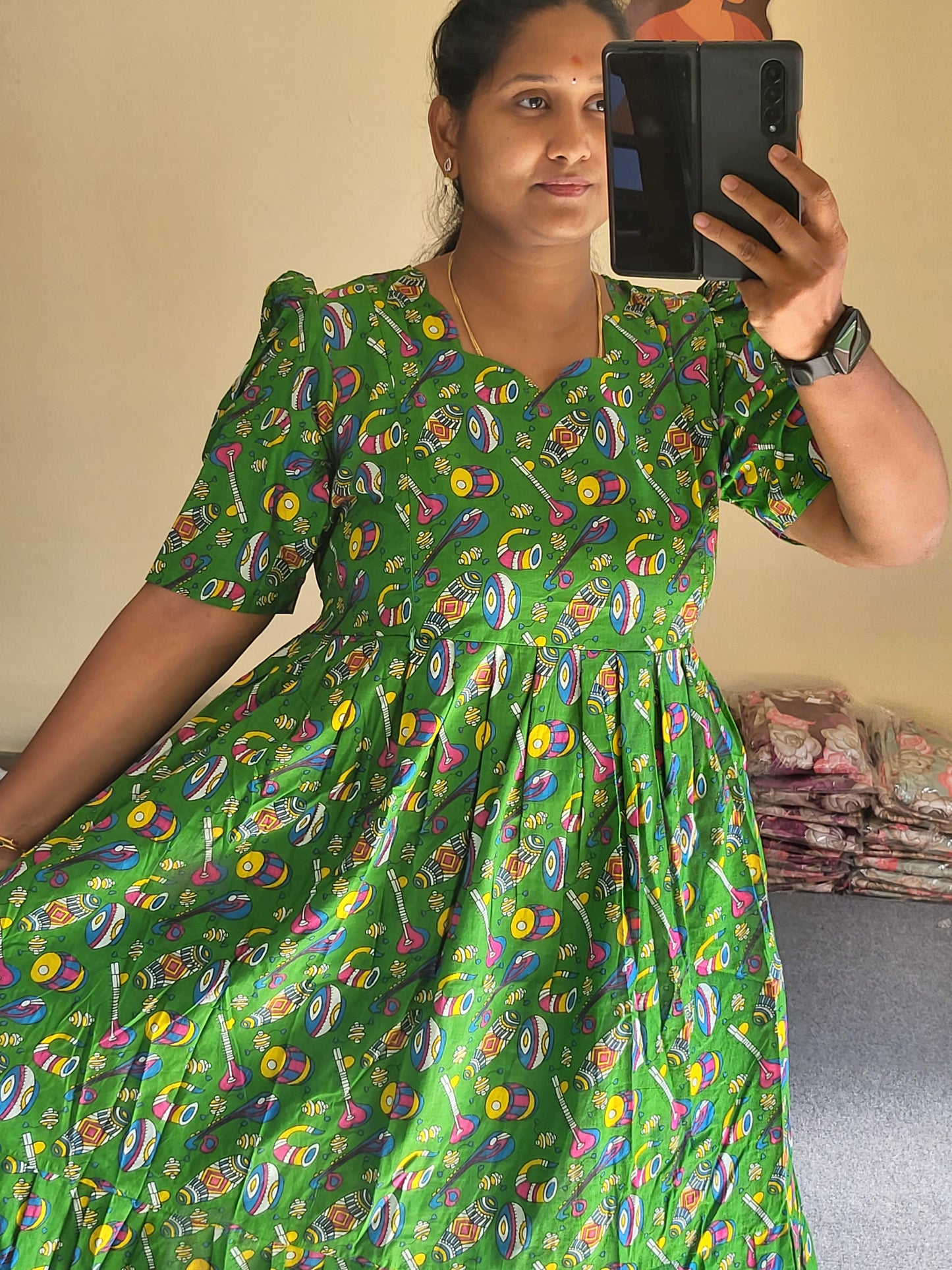 Kalamkaari full lining feeding