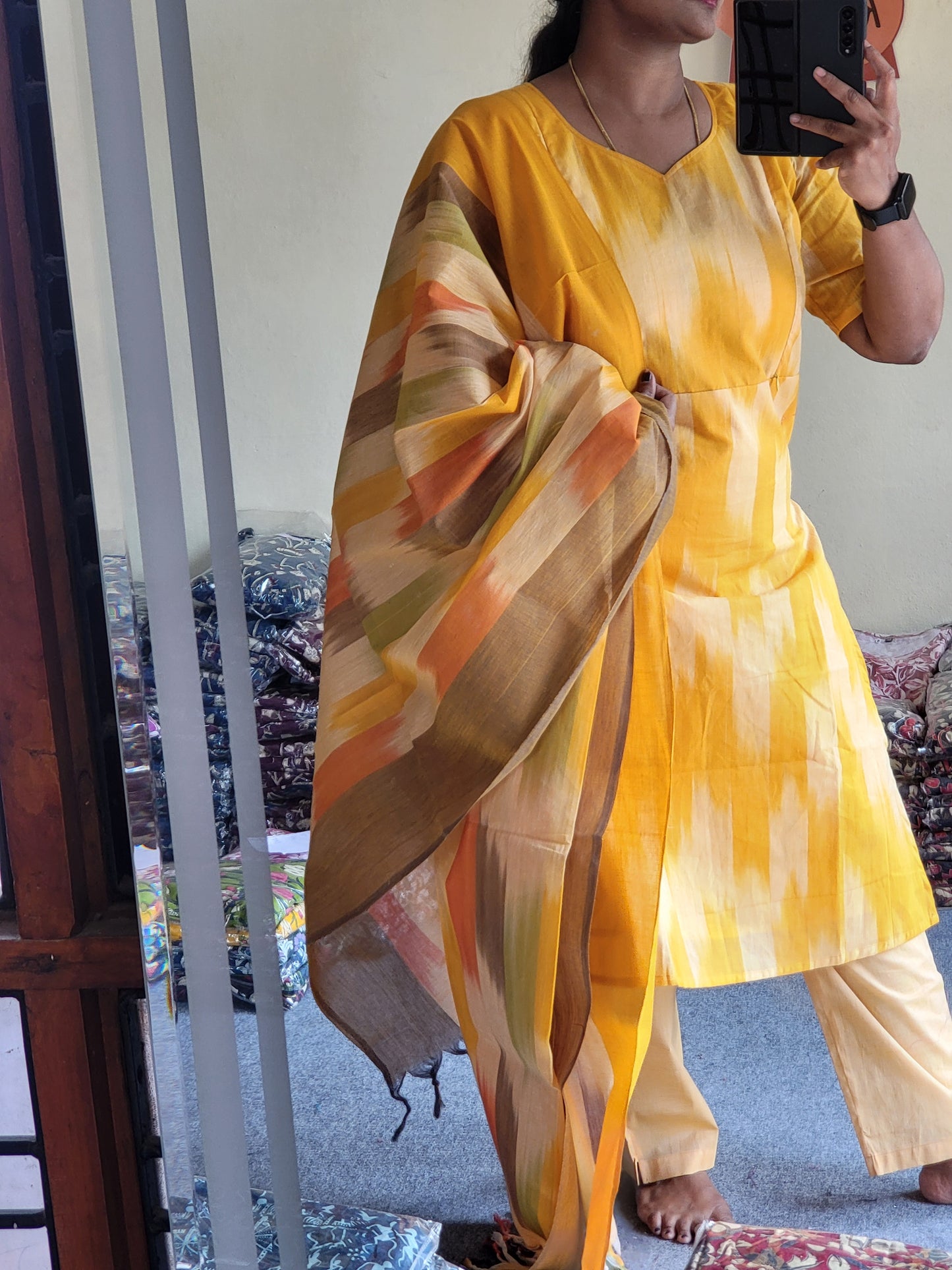 Ikkat 3pc sets in feeding