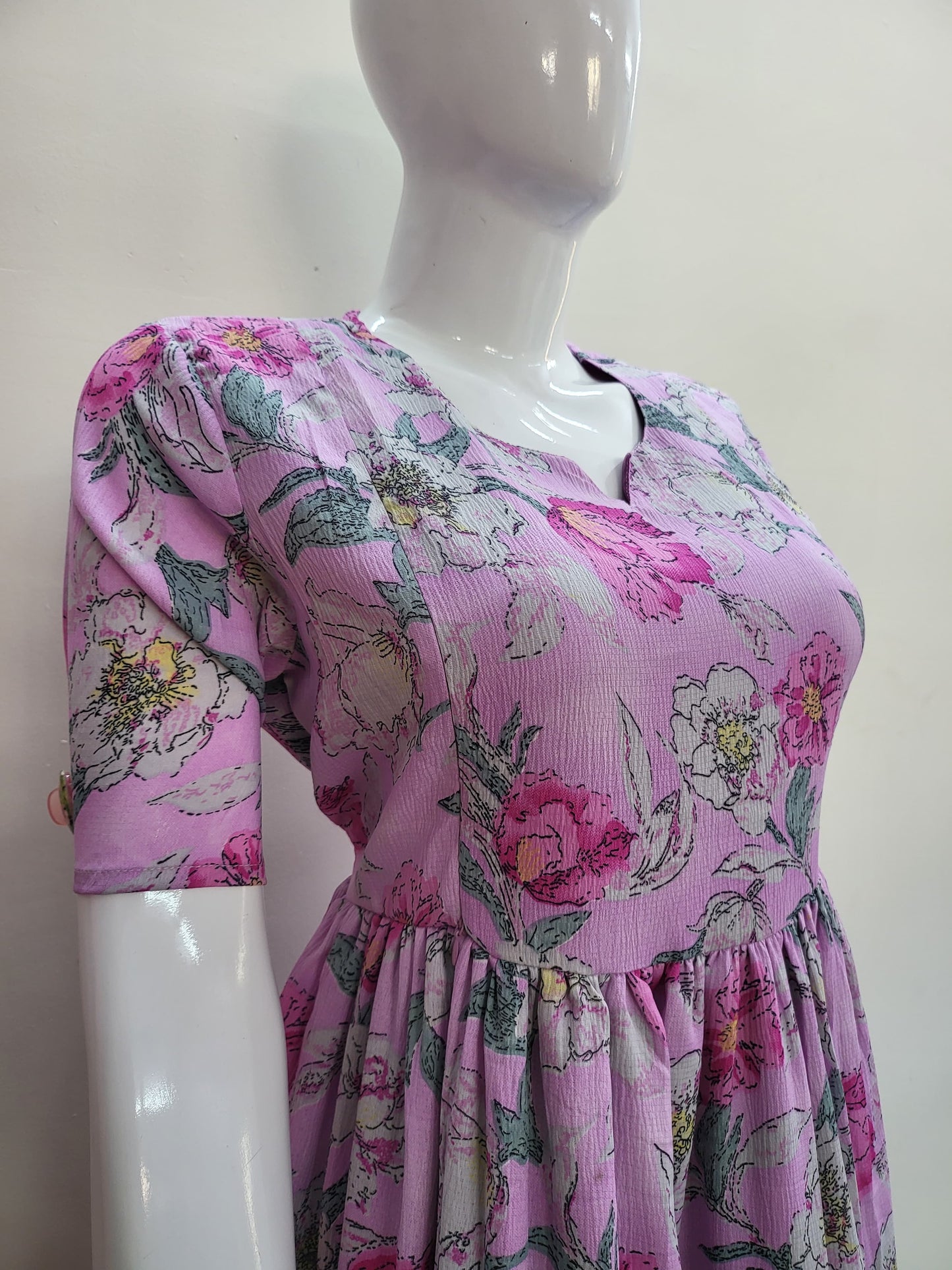 Delta crepe feeding Kurtis