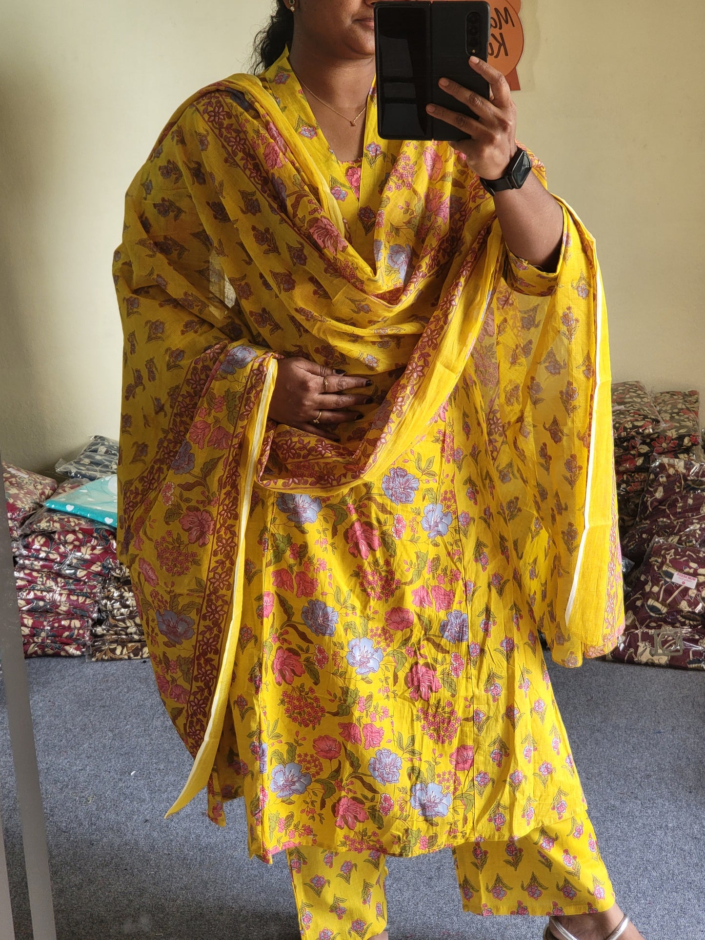 3Pc sets Feeding in A line Pattern