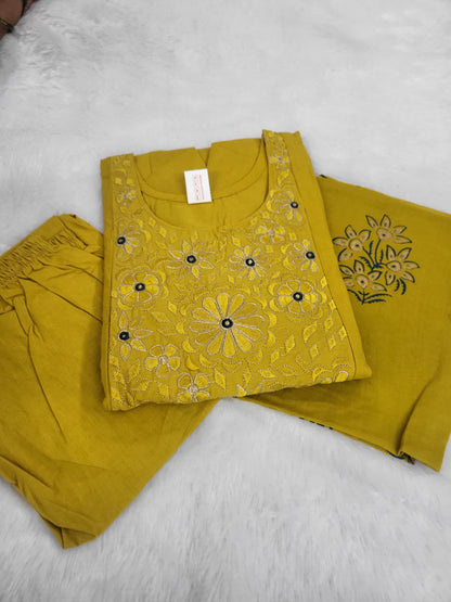 3pc sets in embroidery yellow 03