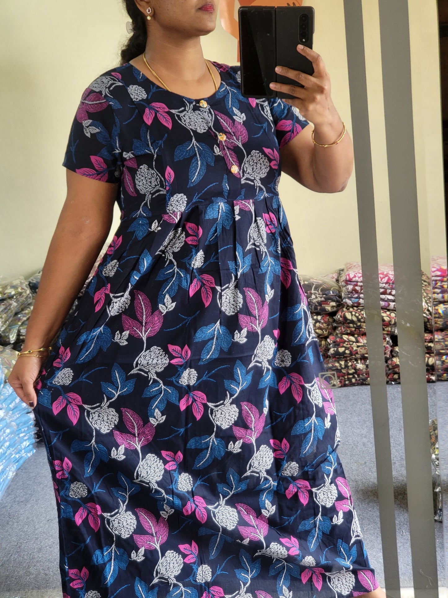 2 in 1 feeding frock/nighty